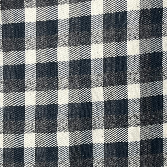 Vineyard Vines Black and White Plaid Shirt - Picture 4 of 5